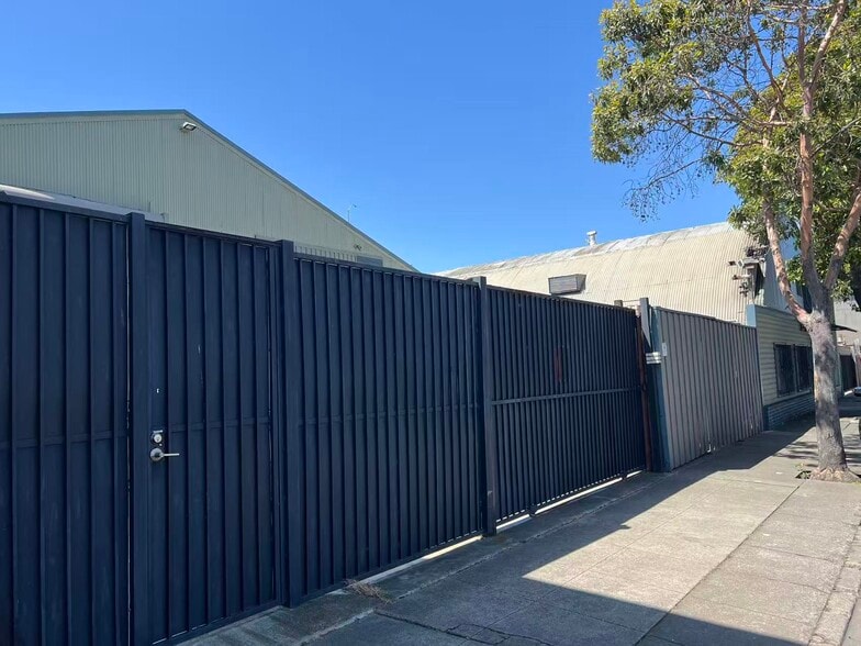 More Photos Of 4800 Bissell Ave, Richmond Manufacturing For Sale