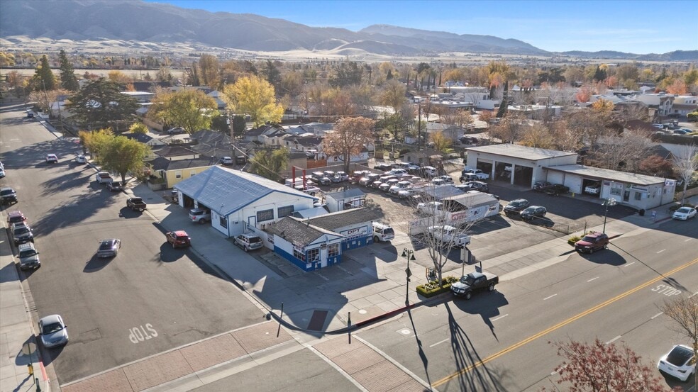 More Photos Of 230 E Tehachapi Blvd, Tehachapi General Retail For Sale
