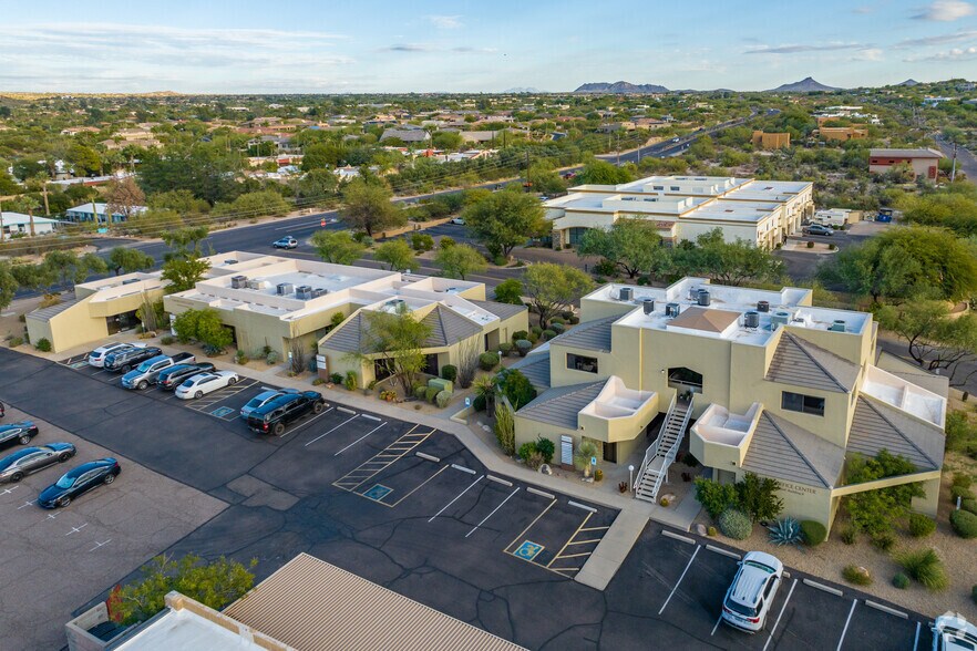 More Photos Of 7518 E Elbow Bend Rd, Carefree Office For Sale