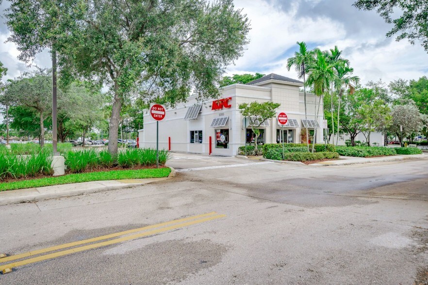 More Photos Of 3300 N Nob Hill Rd, Sunrise Fast Food For Lease