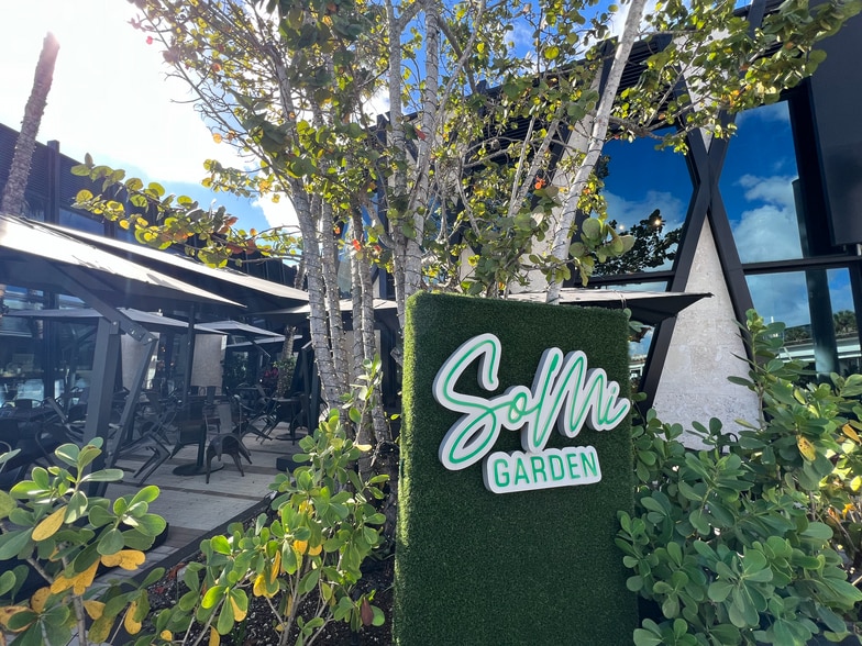 More Photos Of 5958 S Dixie Hwy, South Miami Restaurant For Lease