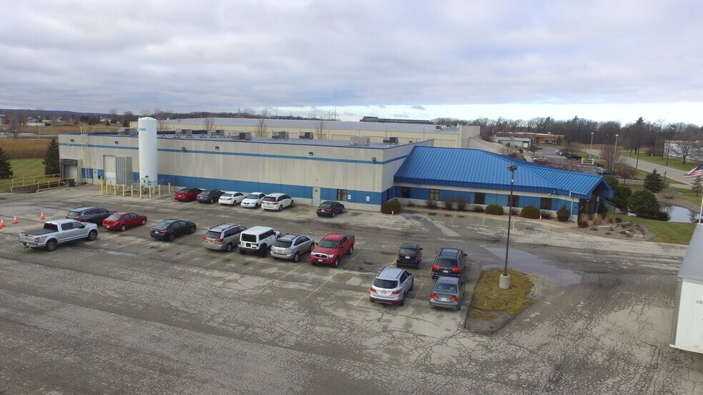 Primary Photo Of 3170 Yeager Dr, Green Bay Warehouse For Lease