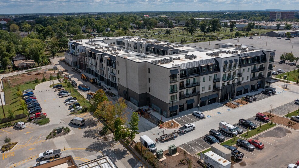 More Photos Of 307 S Walton Blvd, Bentonville Apartments For Lease