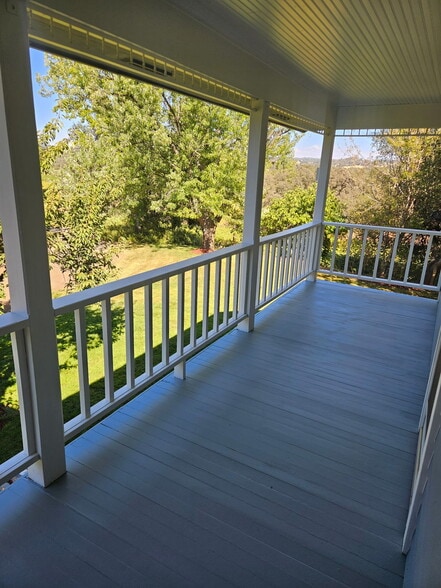 More Photos Of 10580 Dickson Rd, Plymouth Winery Vineyard For Sale
