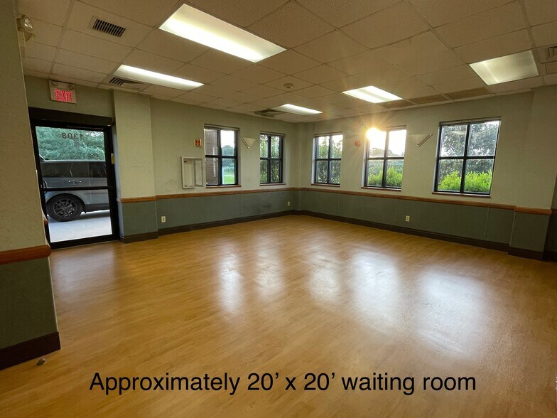 More Photos Of 1308 S 4th St, Hartsville Medical For Lease