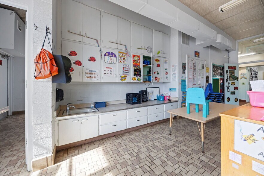 More Photos Of 2300 Spring Garden St, Greensboro Daycare Center For Sale