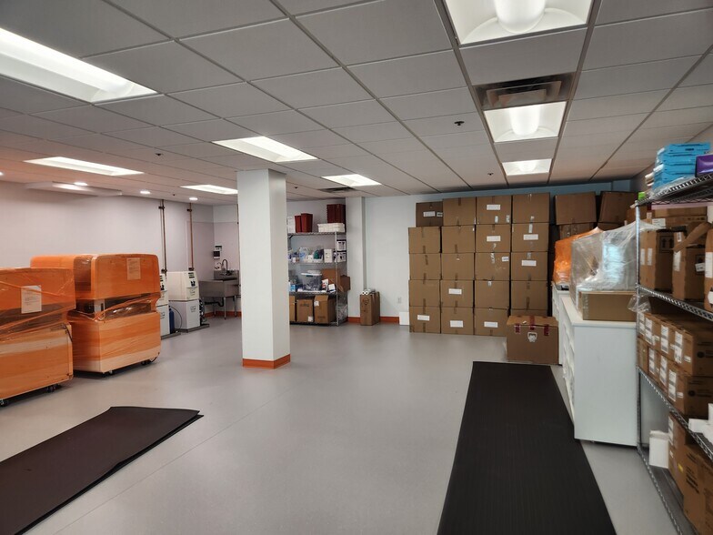 More Photos Of 12162 S Business Park Dr, Draper Office For Lease