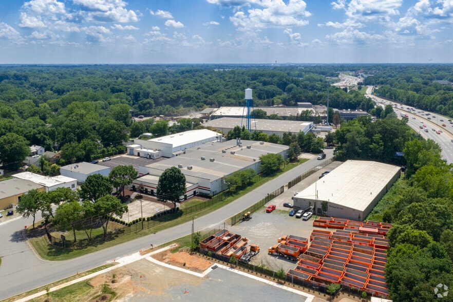 More Photos Of 115 S Dwelle St, Charlotte Unknown For Lease