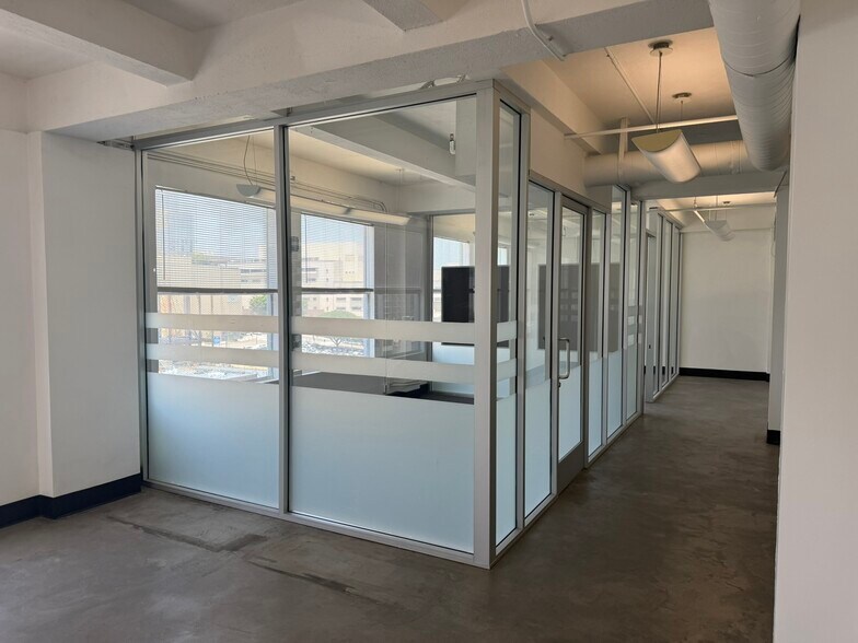More Photos Of 316 W 2nd St, Los Angeles Loft Creative Space For Lease