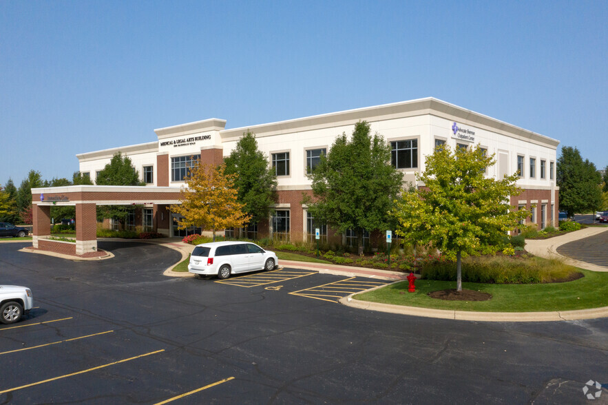 Primary Photo Of 2000 McDonald Rd, South Elgin Medical For Lease