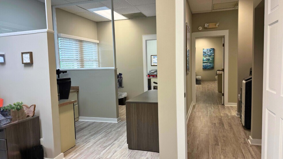More Photos Of 500 Centre St, Fernandina Beach Office For Sale