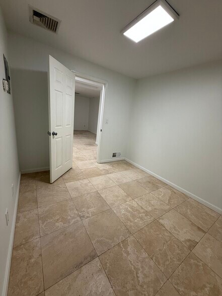 More Photos Of 30-63 38th St, Long Island City Office Residential For Sale