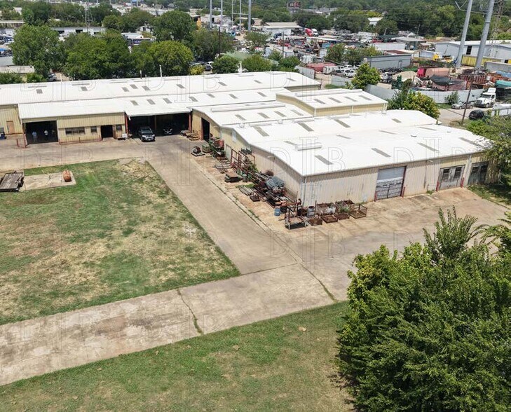 More Photos Of 2126 Ruder St, Dallas Flex For Sale