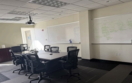 More Photos Of 600-650 Pencader Dr, Newark Warehouse For Lease