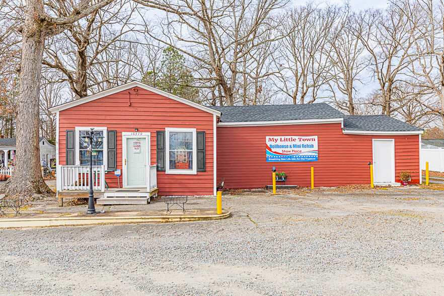 Primary Photo Of 10379 Chamberlayne Rd, Mechanicsville Freestanding For Sale