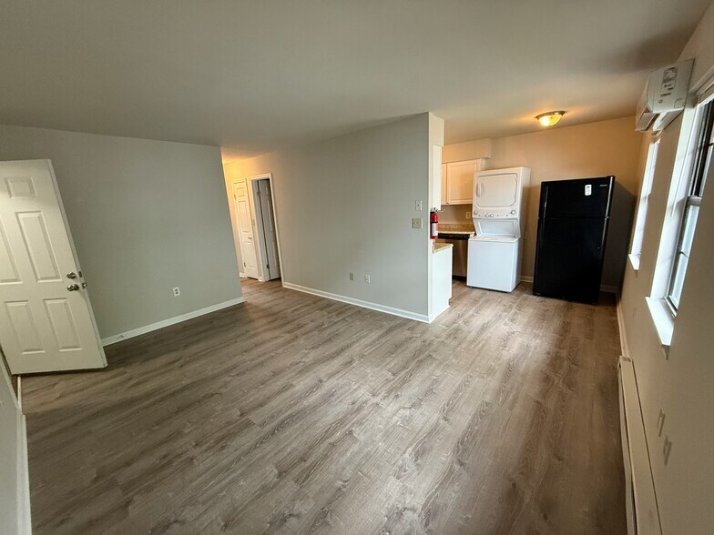 More Photos Of 8354 Martinsburg Pike, Shepherdstown Apartments For Sale