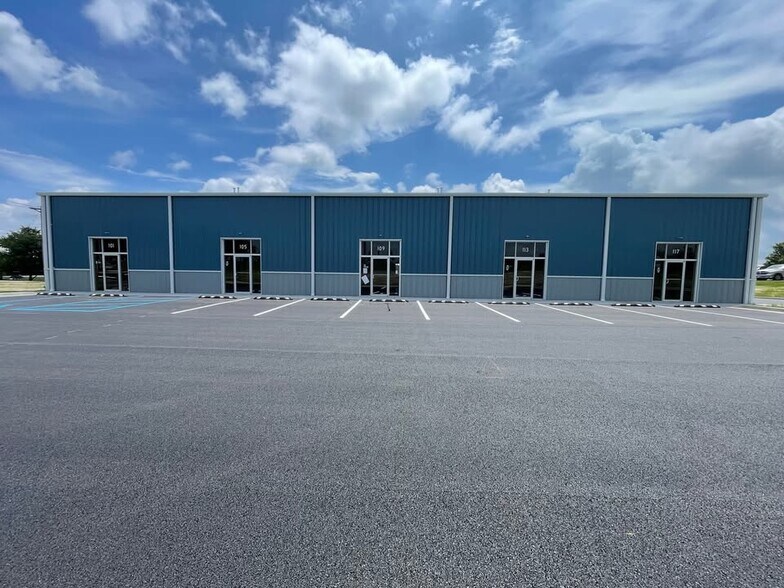 More Photos Of 101 John C Watts dr, Nicholasville Warehouse For Sale