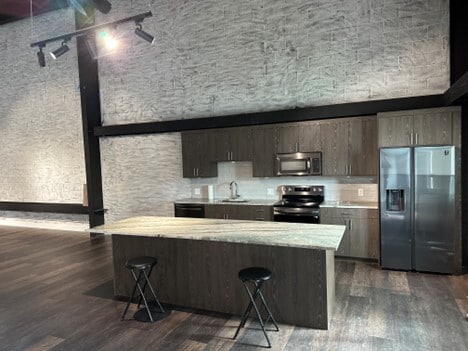 More Photos Of 10344 66th St N, Pinellas Park Warehouse For Sale