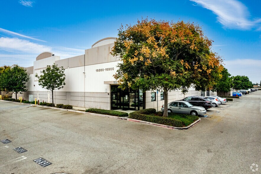 Primary Photo Of 16820-16900 S Main St, Gardena Warehouse For Lease