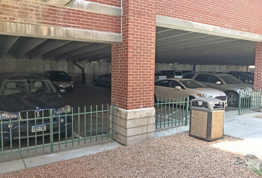 More Photos Of 101-129 Main St W, Waconia Medical For Lease