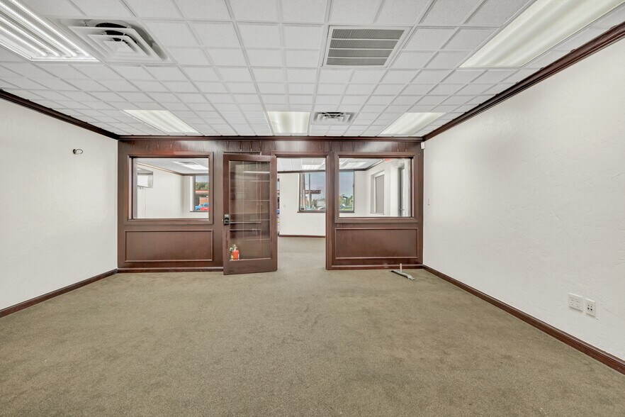 More Photos Of 7106 NW 39th Expy, Bethany Office For Lease