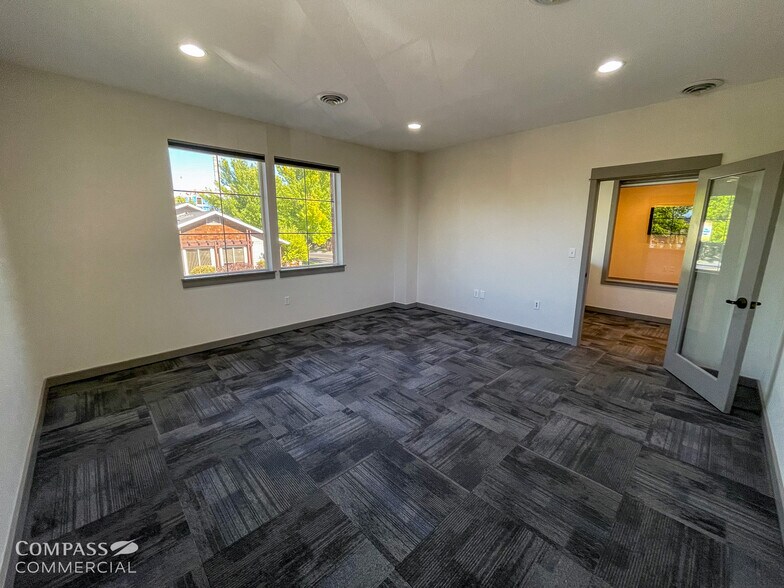More Photos Of 505 SW Mill View Way, Bend Loft Creative Space For Lease