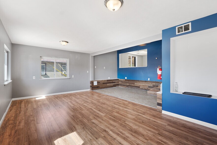 More Photos Of 560 W Pike St, Canonsburg Office Residential For Sale