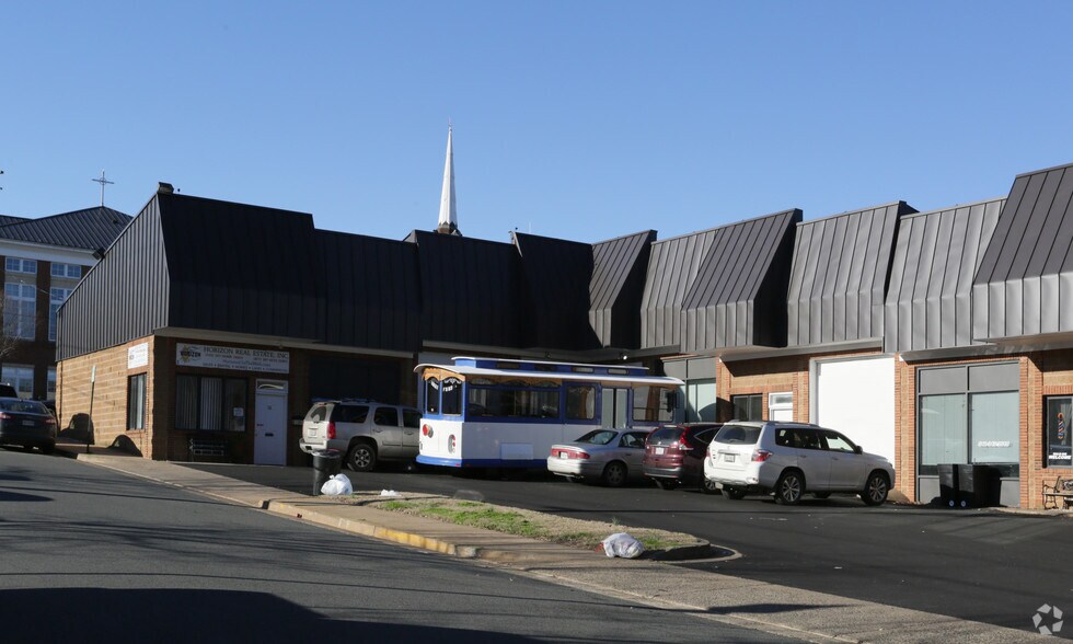 More Photos Of 40 N 5th St, Warrenton Office For Sale