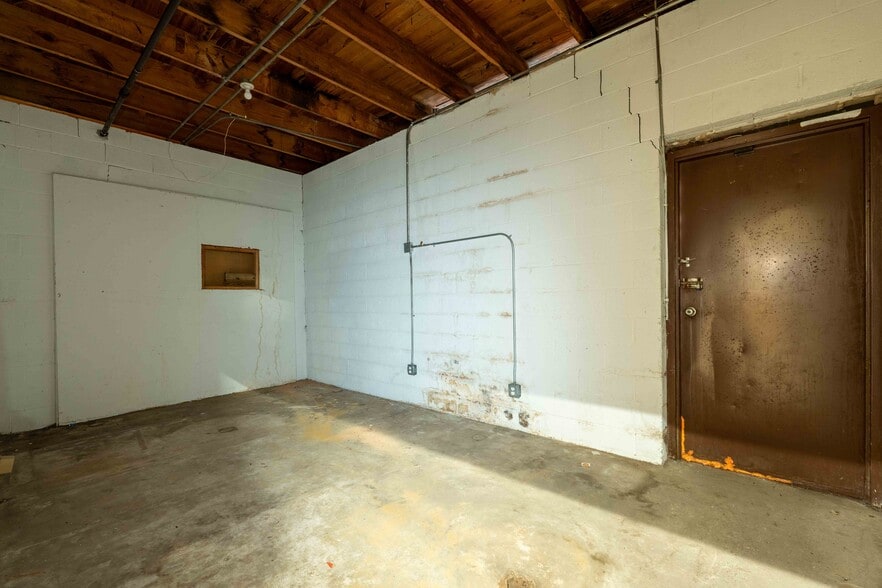 More Photos Of 1801-1803 Central Ave, Augusta Unknown For Lease