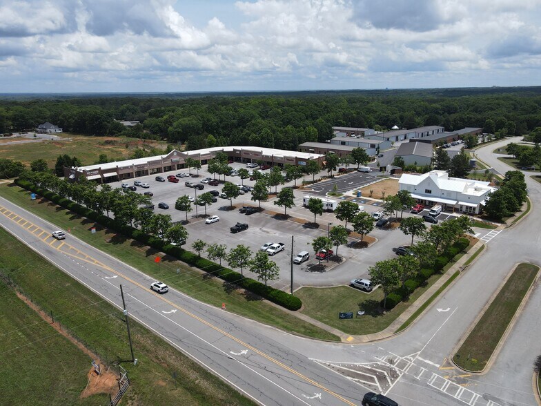 More Photos Of 1021 Jamestown Blvd, Watkinsville General Retail For Sale