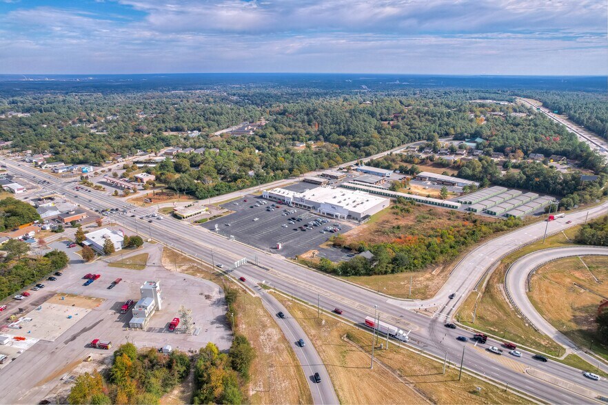 More Photos Of 3128 Deans Bridge Rd, Augusta Storefront For Sale