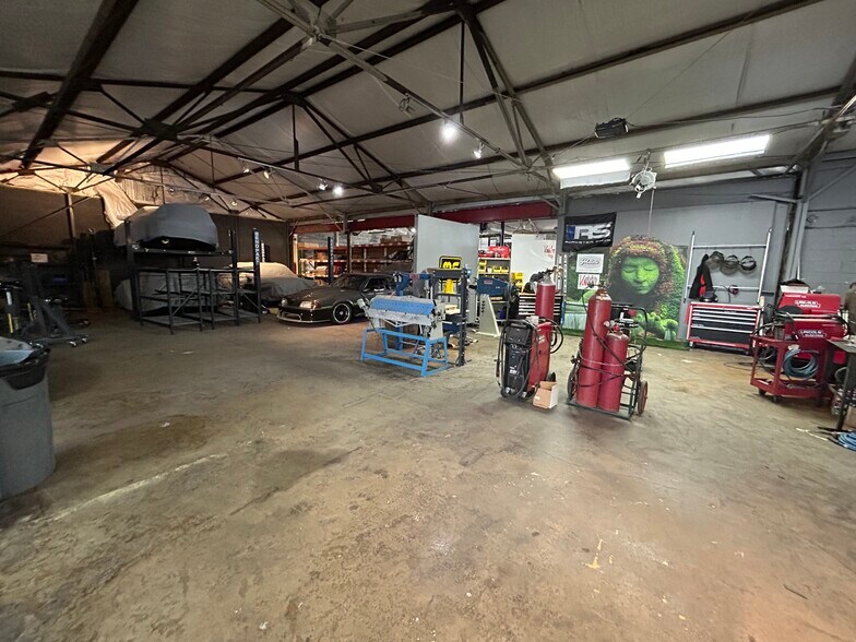 More Photos Of 1164 Zonolite Pl, Atlanta Warehouse For Sale