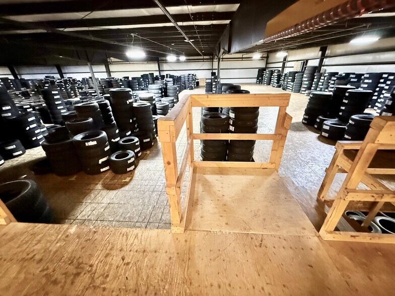 More Photos Of 12045 6300 Rd, Montrose Flex For Sale