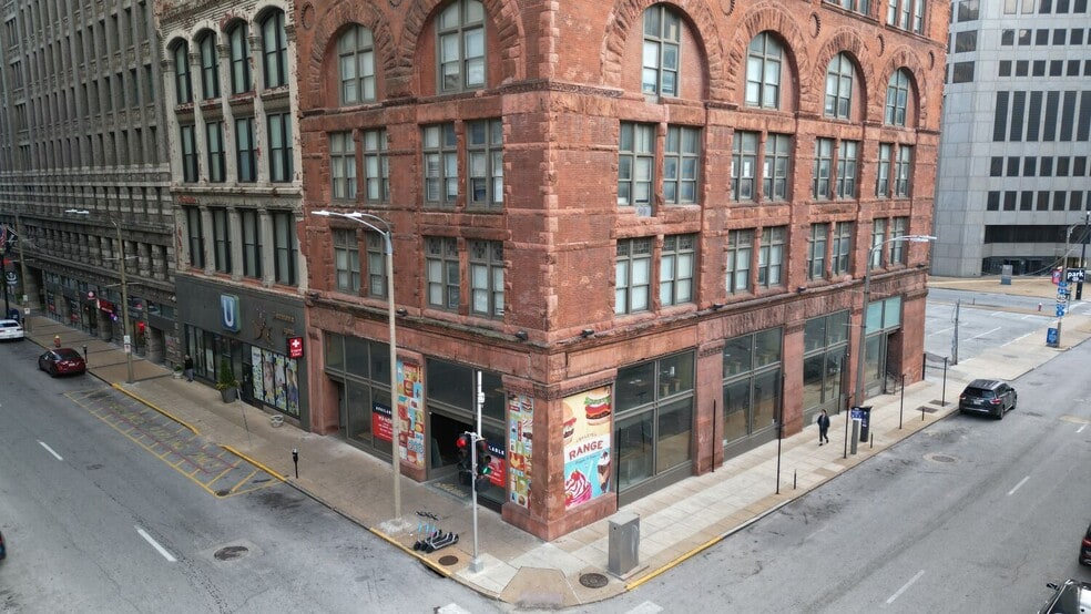 More Photos Of , Saint Louis Multifamily For Sale