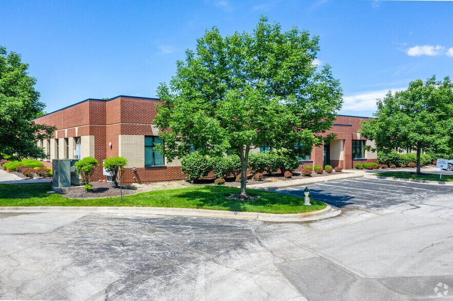 More Photos Of 101 NW Englewood Rd, Gladstone Medical For Sale