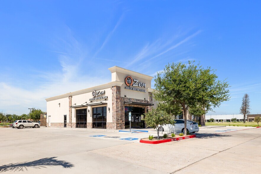 More Photos Of 4129 W 83 Expy, McAllen Freestanding For Sale