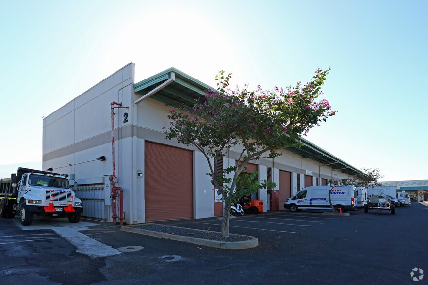More Photos Of 340 Ohukai Rd, Kihei Warehouse For Lease