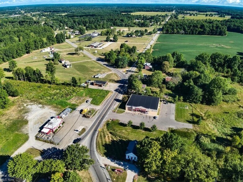 More Photos Of 1342 Oh-14, Deerfield Freestanding For Lease