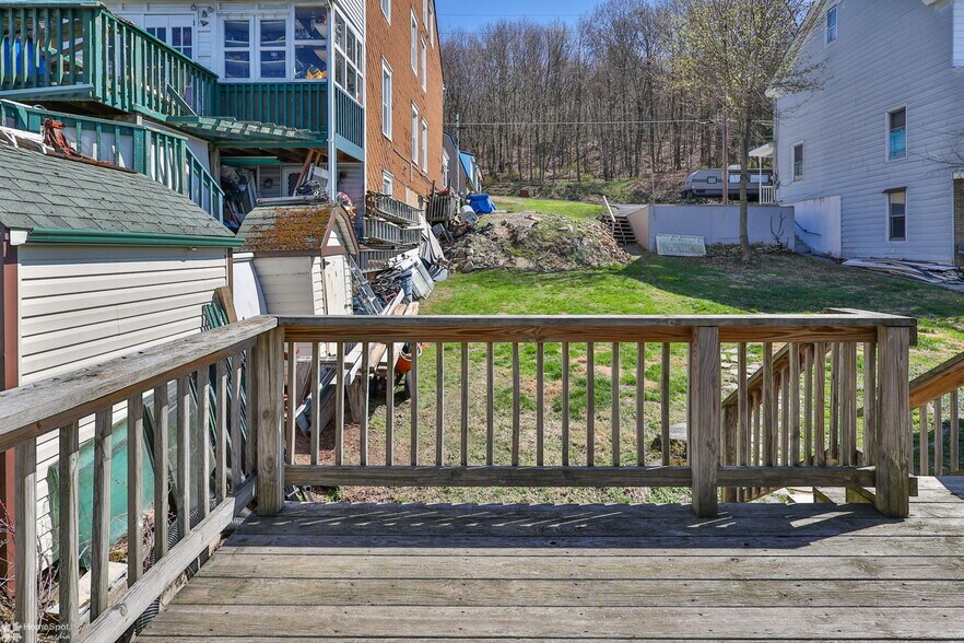 More Photos Of 302 W Abbott St, Lansford Multifamily For Sale