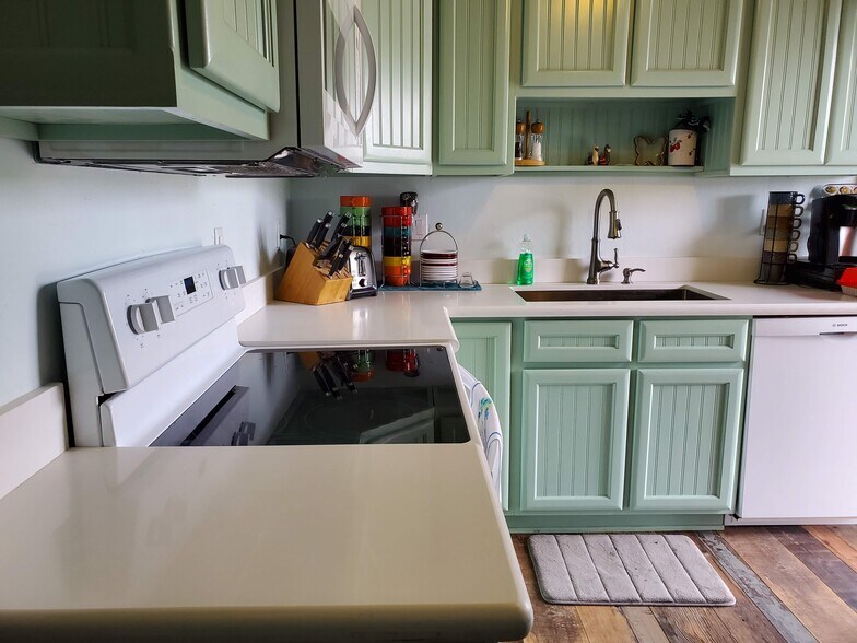 More Photos Of 86 W University Dr, Mesa Office For Sale