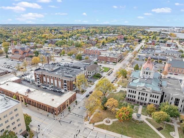 More Photos Of 414 E Walnut St, Green Bay Office For Lease