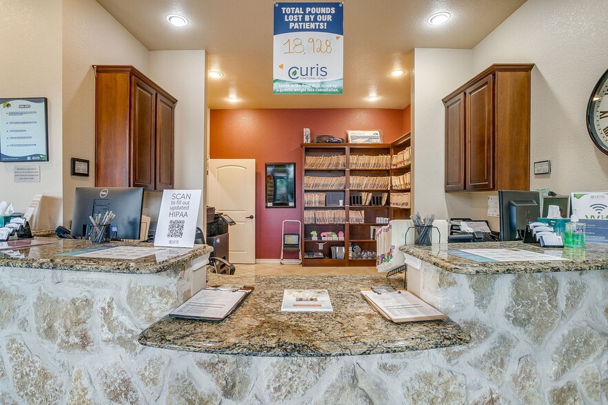 More Photos Of 1318 John Jones Dr, Burleson Office For Sale