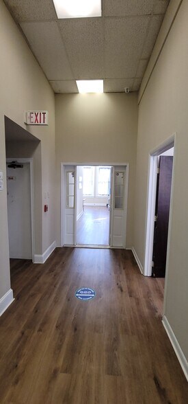 More Photos Of 501 Penn St, Reading Office For Sale