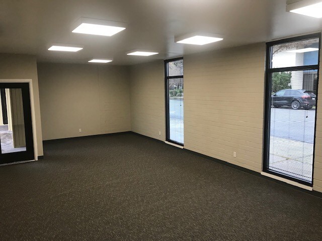 More Photos Of 801 Jefferson St, Fairfield Medical For Lease