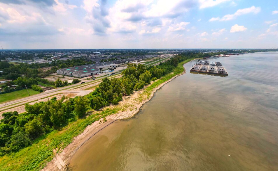 More Photos Of 6025 River Road, Marrero Land For Sale