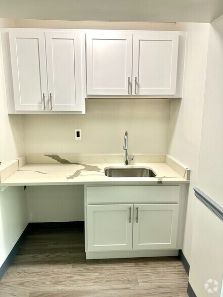 More Photos Of 3918 Prosperity Ave, Fairfax Office For Lease