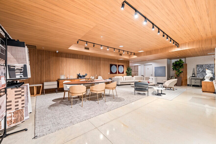 More Photos Of 301 Altara Ave, Coral Gables Apartments For Lease