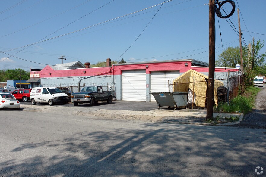 More Photos Of 1435 W Main St, Norristown Auto Repair For Lease