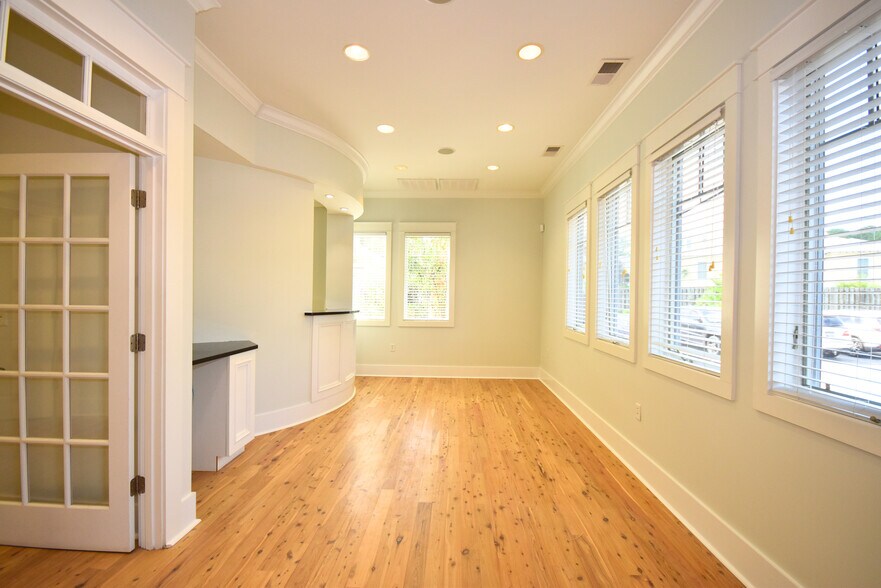 More Photos Of 277 Willbrook Blvd, Pawleys Island Office For Sale