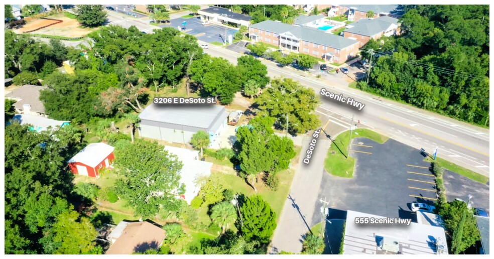 More Photos Of 3206 E De Soto St, Pensacola Restaurant For Sale